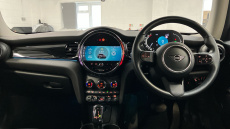 MINI Hatchback 1.5 Cooper Classic 3dr Auto Petrol Hatchback